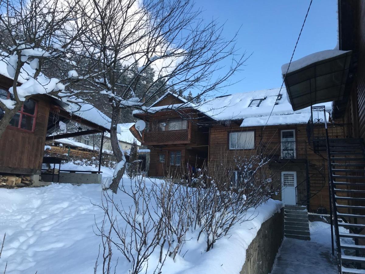Під Лісом У Гіда Villa Yaremche Dış mekan fotoğraf