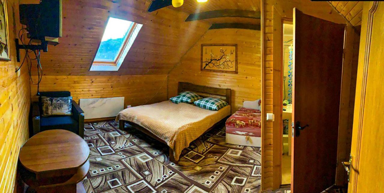 Під Лісом У Гіда Villa Yaremche Dış mekan fotoğraf
